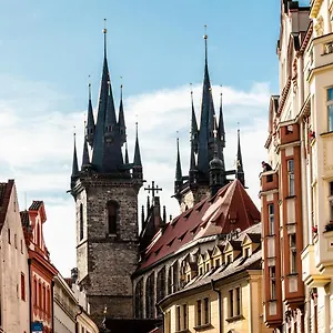 https://general.praguehotelsweb.com