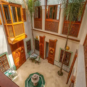 https://riad-chez-henriette.marrakeshhotelsmorocco.com