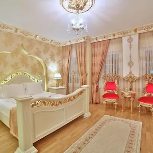 Отель White House